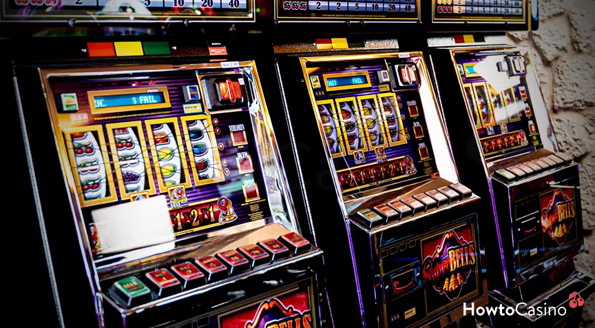 How do you know if a slot machine will hit